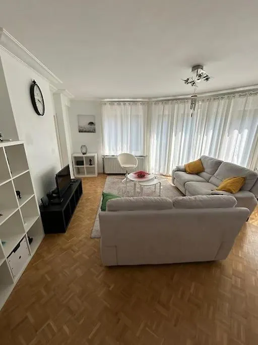 Tres Belle Appartement Proche Du Centre De Bruxelles Belgium